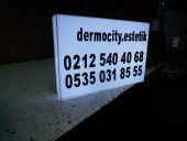 Dermocity Estetik ve Telefon Numara Tabelası 3D Led Neon Etkili Işıklı Tabela Kutu Harf Depo Reklam - 1