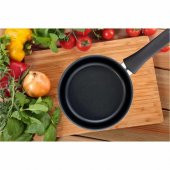 Tefal Tava Tıtanyum Elegance Sos Derin 18cm - 9