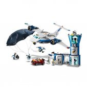 LEGO City Police Gökyüzü Polisi Hava Üssü 60210 - 4