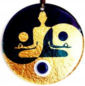 Yogacı Kız Nazar Boncuklu Duvar Süsü, Cam Hediyelik Eşya, Dekoratif Cam Duvar Dekoru - 1