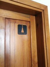 Dekoratif Ahşap Kadın Erkek WC İşareti Kapı Yönlendirme Levhası - 3