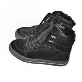 İNCİ KADIN BOT - 4