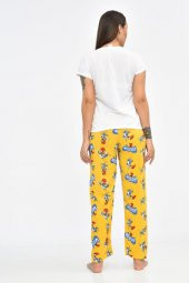 Baskılı Beyaz Tişört ve Hardal Pantolonlu Kadın Pijama Takım - 4