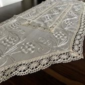 Çeyizlik İpek Dokuma Dantelli Üçgen Şemen 100 İpek El İşçiliği - 3