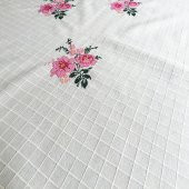 Dört Farklı Renk Seçenekli Kanaviçe Masa Örtüsü 160x 220 cm 100 Pamuk - 1