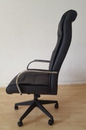 MAKAM KOLTUĞU ÇALIŞMA SANDALYESİ LÜKS PLASTİK AYAK thumbnail 5