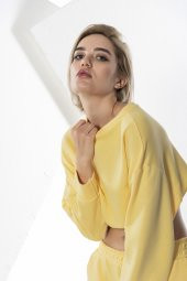 Sarı Kadın Crop Sweatshirt - 4