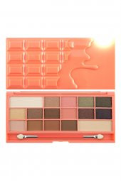 Revolution Chocolate And Peaches Far Paleti 5029066093776 - 1