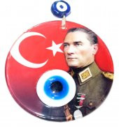 Türk Bayrağı Ve Gazi Mustafa Kemal Atatürk Resimli Nazar Boncuklu Füzyon Cam El Yapımı Duvar Süsü - 1