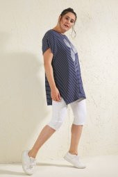 Büyük Beden Lacivert Salaş Çizgili Lale Baskılı T-shirt - 5