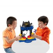 FKW12 Imaginext® DC Super Friends™  İkili Kapışma Batcave Oyun Seti - 3