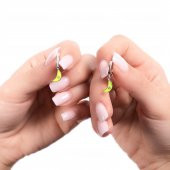 Neon Mineli Hilal Model Gümüş Küpe - 2