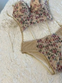 Çiçek Desenli Ekru Bustiyer Takım - 2