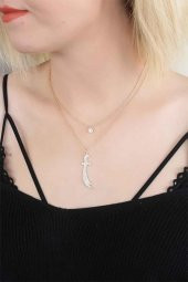 Kılıç Figürlü Gold Renk Taşlı Kadın Kolye - 2