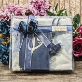 Hediyelik Seccade, İnci Tesbih, Kuran-ı Kerim, Asetat Kutulu (26×23) Paket Lacivert - 1