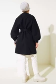 Balon Kol Kuşaklı Kısa Trençkot Siyah thumbnail 3