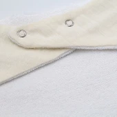 BabyJem Ahşap Diş Kaşıyıcılı Bürümcük Müslin Önlük 736 Ekru - 5