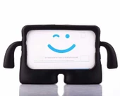 iPad 10.2 (8.Nesil) Figürlü Silikon Çocuk Tablet Standlı Kılıf - 4