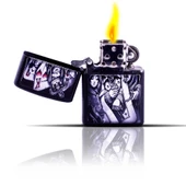 Poker Desenli Siyah Benzinli Çakmak thumbnail 5