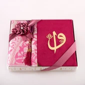 Kuran +  Seccade +  Tesbih Hediye Seti (Hafız Boy, ElifVav, Kadife, Desenli Kutu, Pudra Pembe) thumbnail 2