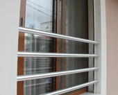 Alüminyum Kapı Pencere Korkuluk Fransız Kapı Pencere Korkuluk Okul Pencere Korkuluk 200CM - 1