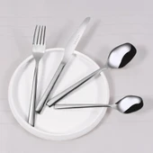 Serenk New York Çelik Çatal Kaşık Bıçak Takımı 24 Parça, Premium 18/10 Paslanmaz Çelik Malzeme thumbnail 2