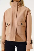 Fermuarlı Omuz Apoletli Kısa Ceket Camel thumbnail 4
