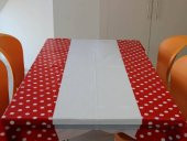Puantiyeli Doğum Günü Partisi Plastik Masa Örtüsü Kırmızı - 1