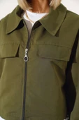 Cep Kapaklı Fermuarlı Kısa Ceket Haki thumbnail 4