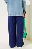 Bel İp Bağlamalı Bol Pantolon Lacivert thumbnail 3