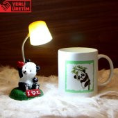 Sevimli Panda Işıklı Biblo Sarı Masa Lambası Kişiye Özel Afacan Panda Kupa Hediye Seti - 1