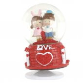 İlk Aşka İlk Hediye Orta Boy Dönen Gövdeli Kurmalı Kar Küresi - 1