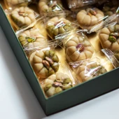 Çiçek Şeklinde Badem Ezmesi Helvası 800 G thumbnail 2