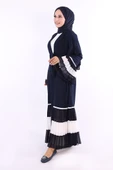Kol ve Etek Ucu İki Renkli Bel Kuşaklı Piliseli Abaya 7454 Lacivert-ekru - 3