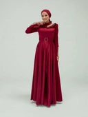 Fırfırlı Taş Detaylı Kemer Aksesuarlı Saten Abiye Elbise 1155 Bordo thumbnail 3