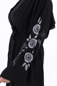 Nakış İşleme Detaylı Bel Kuşaklı Abaya 7898 Siyah thumbnail 4