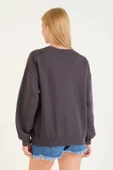 Kadın 3 İp Şardonlu Sıfır Yaka Oversize Sweatshirt Füme - 6