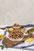 Yöre Edremit Çizik Pembe Mega Yeşil Zeytin (201-260 Kalibre) 2 kg - 1