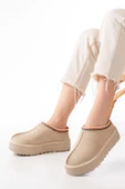 Bej Süet İçi Kürklü Kışlık Kapalı Burun Kadın Günlük Terlik thumbnail 1
