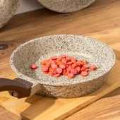 OMS 3737 Döküm Granit 3 Parça Tava Seti Kum Beji (20-24-28 cm) thumbnail 3