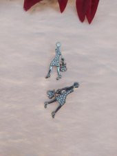 Hdmarketim Swarovski Işıltılı Taşlı Bayan Figürlü Sallantılı Küpe - 2