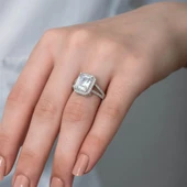 Kare Baget Taşlı Gümüş Tektaş Yüzük thumbnail 6