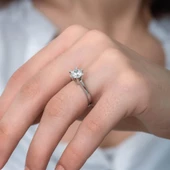 6 Tırnaklı Swarovski Taşlı Gümüş  Yüzük - 11