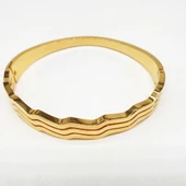 Altın Renk Dalgalı Kadın Bileklik - 10