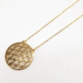 Yuvarlak İçinde Kare Desenli Kolye - 1