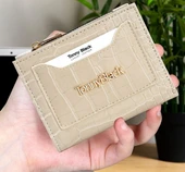 Tonny Black Orijinal Kadın Krem Timsah Derisi Croco Desenli Mıknatıslı Kimlik Bölmeli Kredi Kartlıklı Bozuk Para Gözlü Mini Kroko Kartlık Cüzdan thumbnail 1