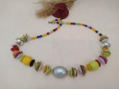 Hdmarketim Rengarenk Taşlı Özgür Temalı Kolyesi - 1