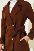 Omuz Apoletli Kısa Trençkot Kahve thumbnail 4