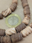 Kahverengi Pigmentli Tırtıklı Mat Seramik Boncuk Dizi 12-14mm/35cm (54212) thumbnail 2