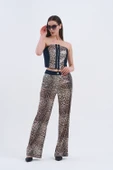 Trend Kadın Özel Tasarım Payetli Leopar İkili Takım thumbnail 4